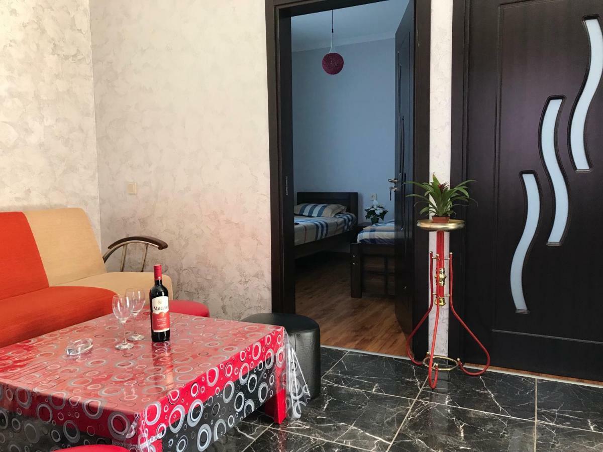 Hotel chexovi 24 Kobuleti Esterno foto