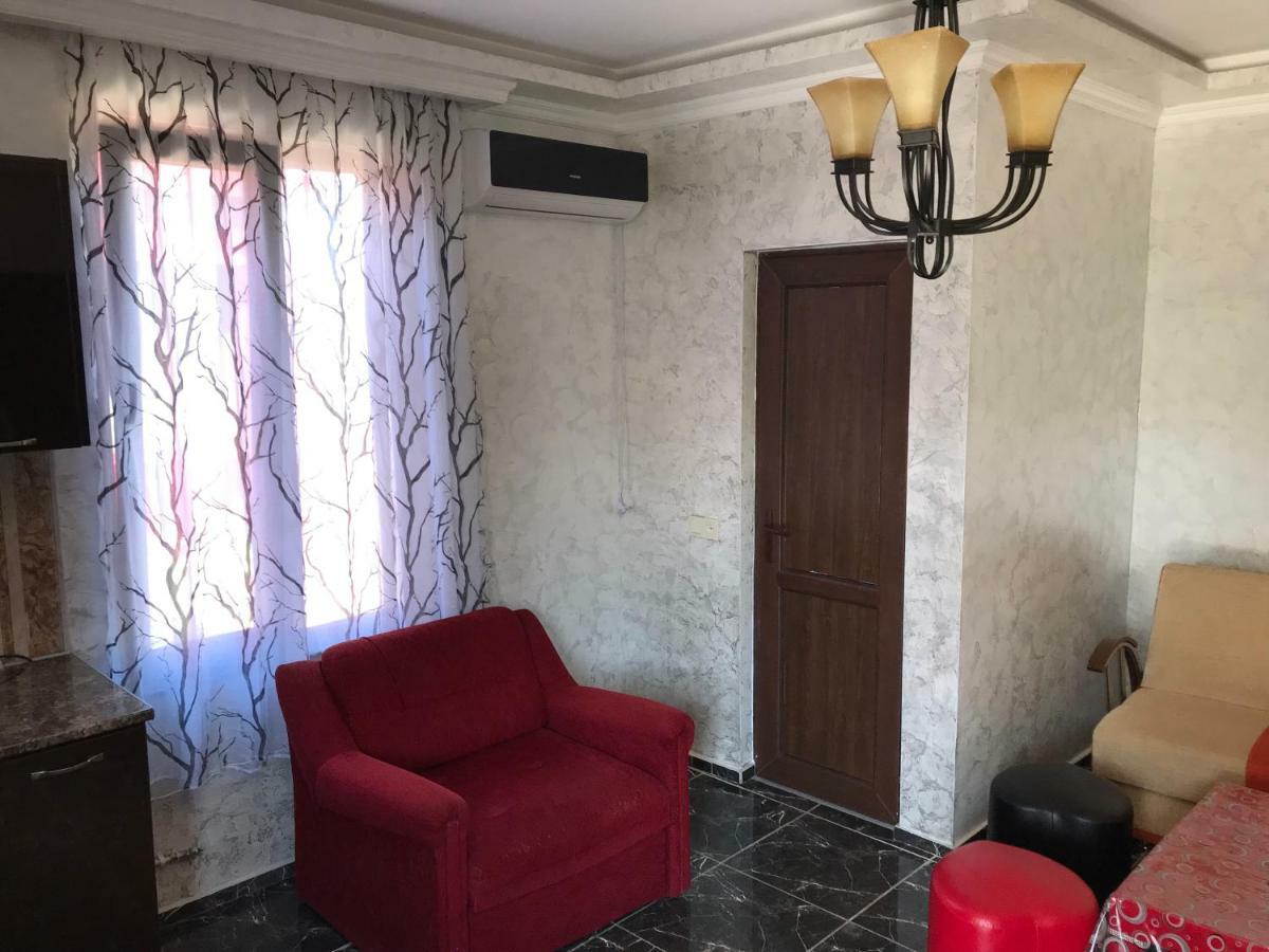 Hotel chexovi 24 Kobuleti Esterno foto