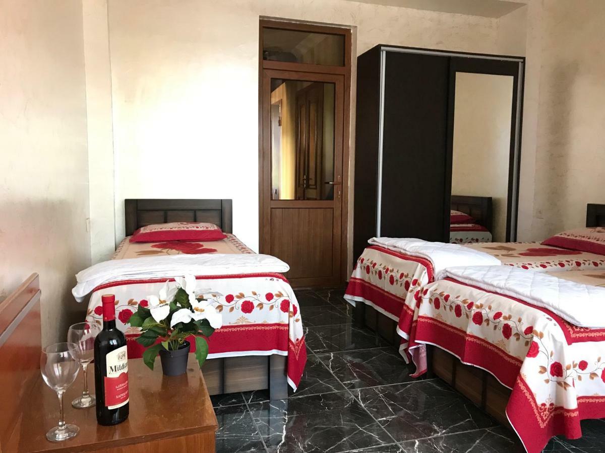 Hotel chexovi 24 Kobuleti Esterno foto