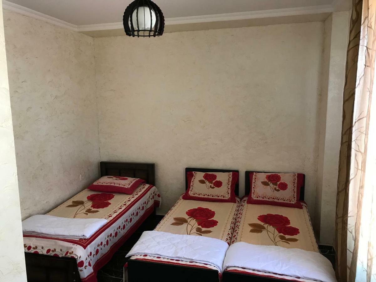Hotel chexovi 24 Kobuleti Esterno foto