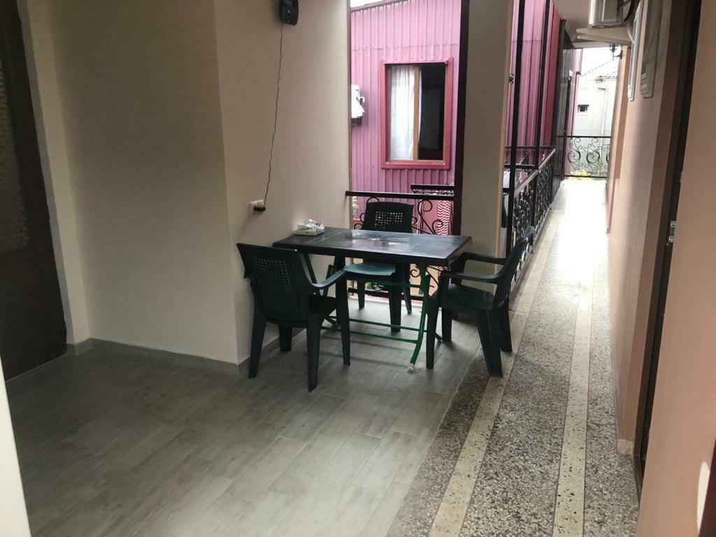 Hotel chexovi 24 Kobuleti Esterno foto